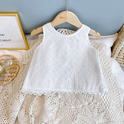 Girls 2022 Summer Clothing Sets Hollow Lace Suit Baby Casual Sleeveless T-shirt+Shorts Kids Clothing Sets Baby Clothes Outfits