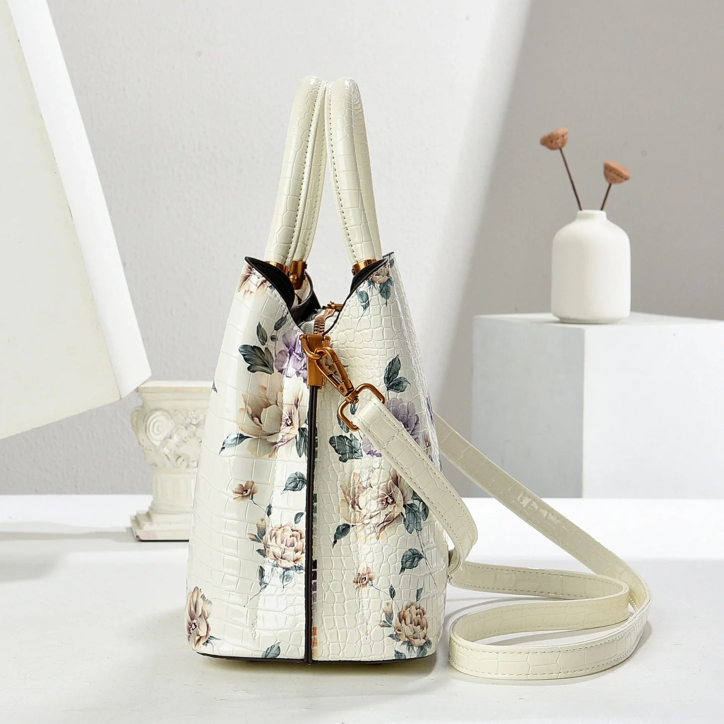 Fashionable Large Capacity Floral Print Shoulder Bag Women's Stylish Crossbody Handbag Simple Mom Bag Soft Polyester Lining