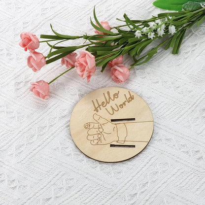 Wooden baby birth hospital bracelet commemorative plaque, circular carved newborn collection plaque