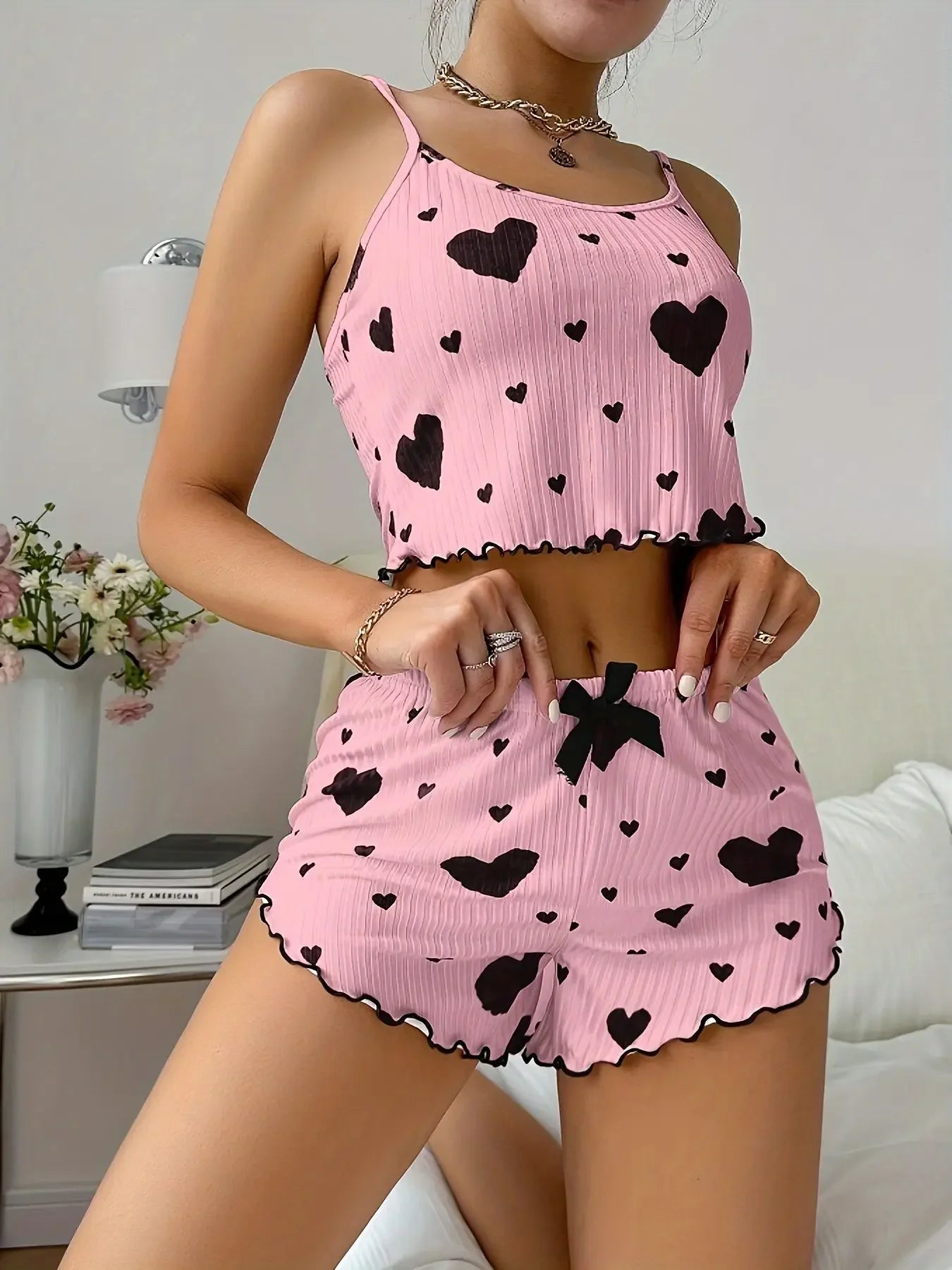 Black Heart Print Pajama Set for Women Undewear Sleepwear Casual Round Neck Backless Crop Top and Shorts Set Loungewear