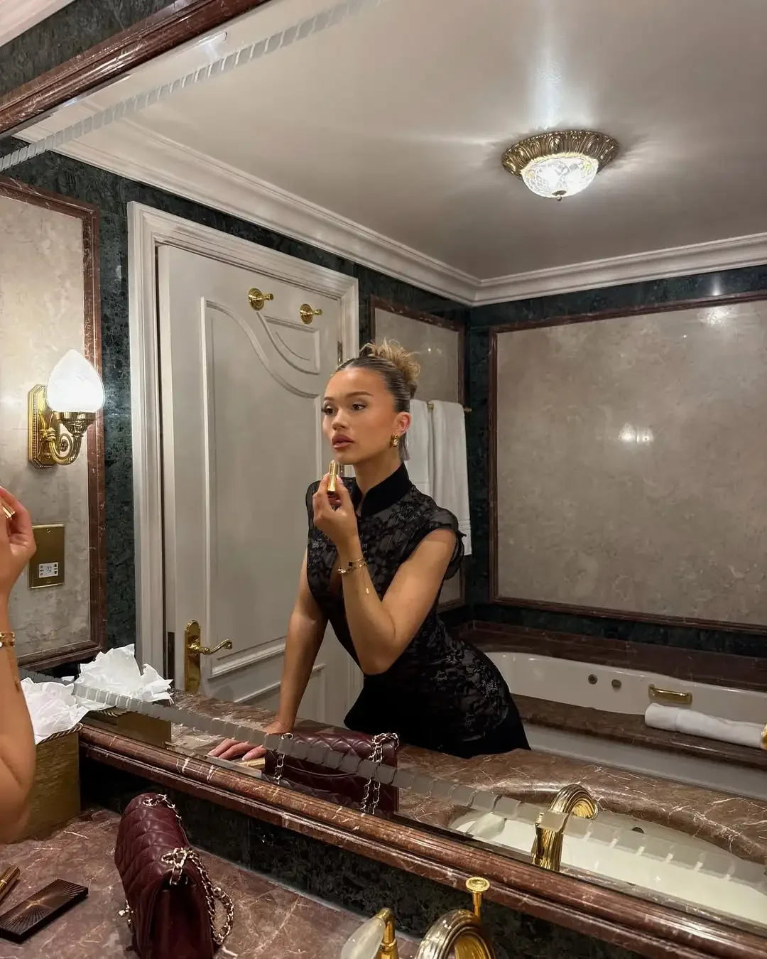 Fashion Lace Hollow Out Black Maxi Robe Chic Women High Slit Print See Trough Sleeveless Slim Dress New Lady Party Clubwear