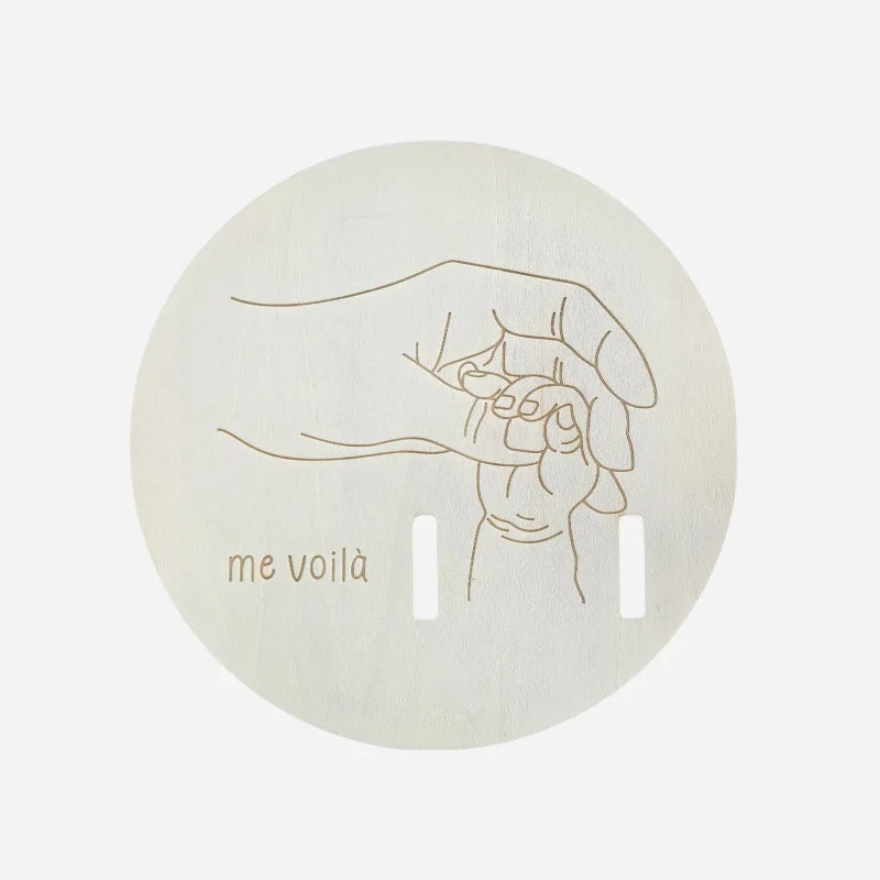 Wooden baby birth hospital bracelet commemorative plaque, circular carved newborn collection plaque