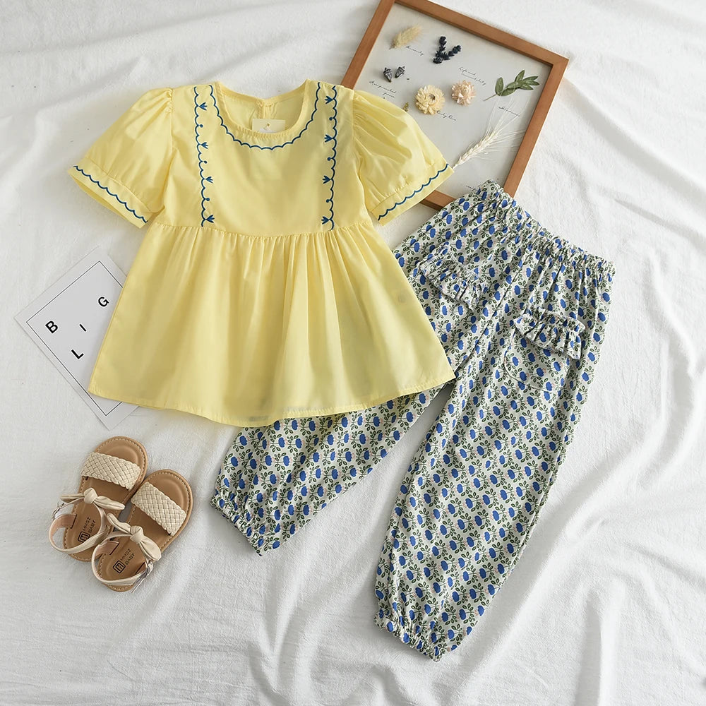 Bear Leader Girls Suit Summer 2023 New Korean Version of The Short-sleeved Bubble Sleeve Shirt + Wide-legged Pants Girls Suit